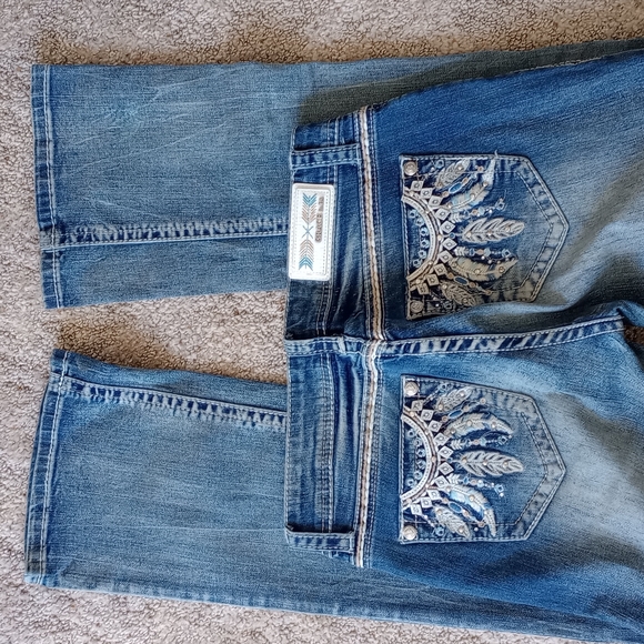 Grace in LA rhinestone bling jeans - Picture 8 of 10